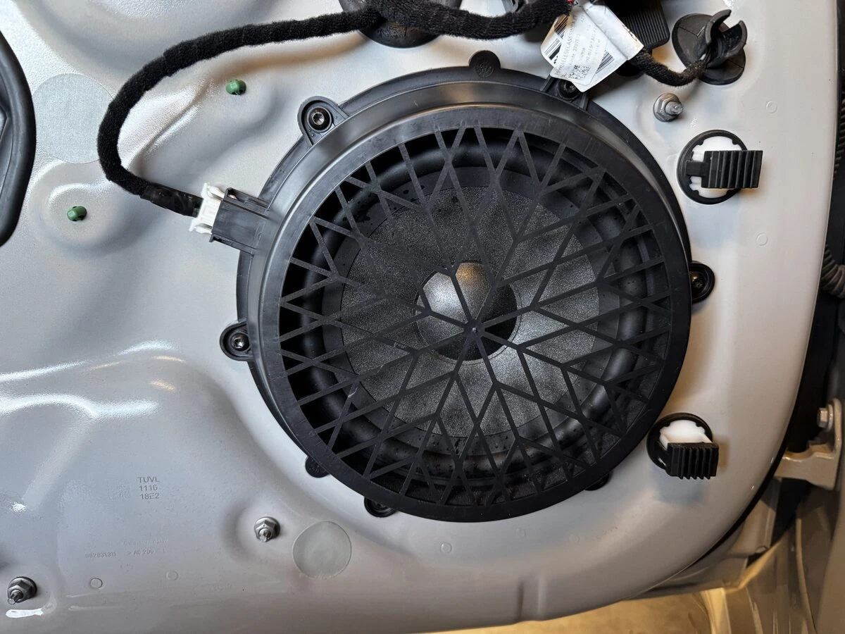 BLAM Relax PO200 : le haut-parleur 20 cm pensé pour les Porsche