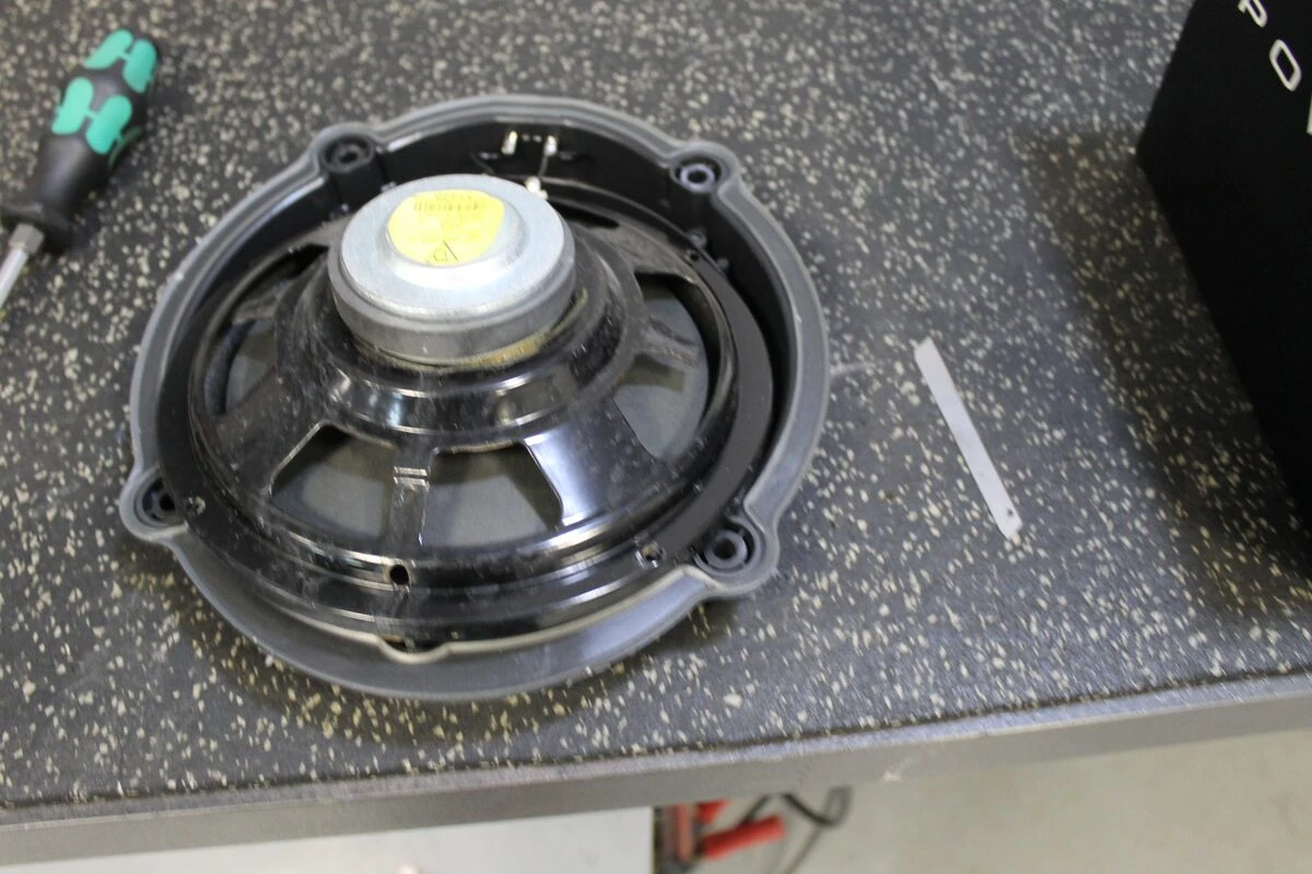 BLAM Relax PO200 : le haut-parleur 20 cm pensé pour les Porsche
