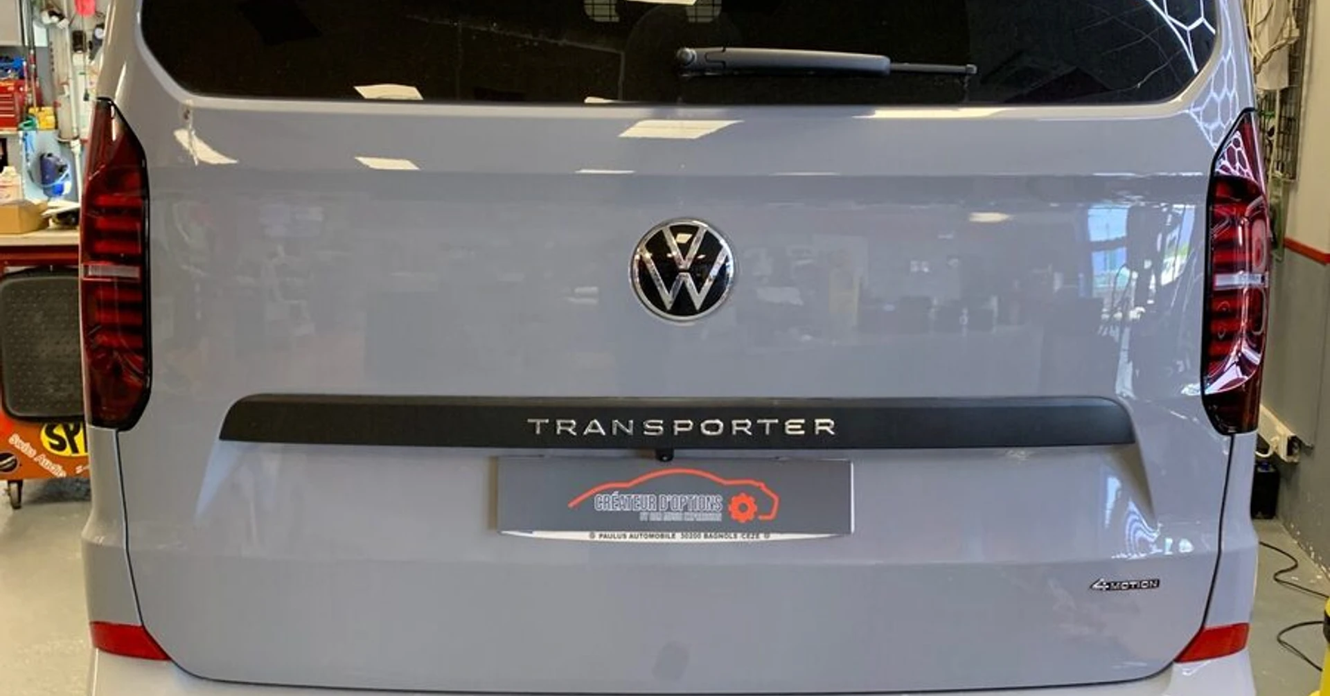 Caméra de recul sur écran d'origine VW Transporter T7
