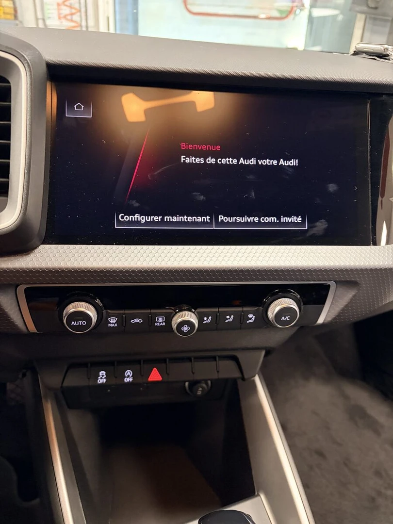 Audi A1 : une caméra de recul intégrée à l'écran d'origine