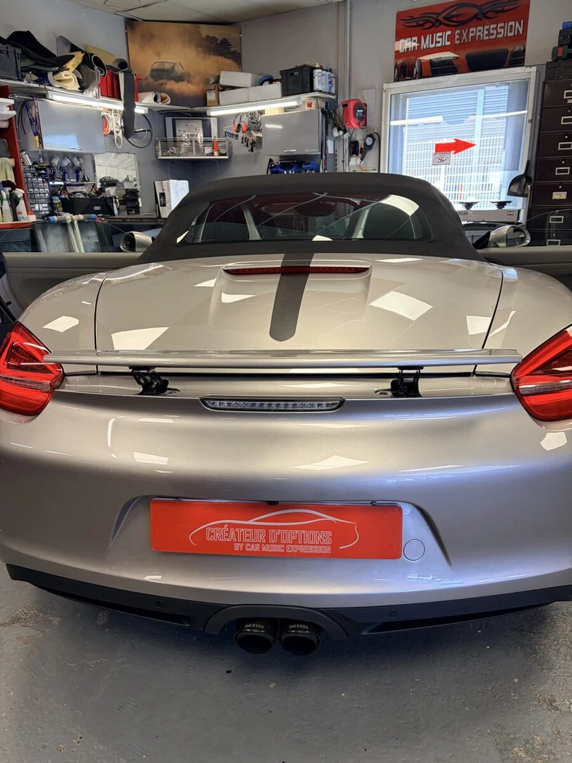 Porsche Boxster : Kenwood CarPlay en gardant le Bose d'origine