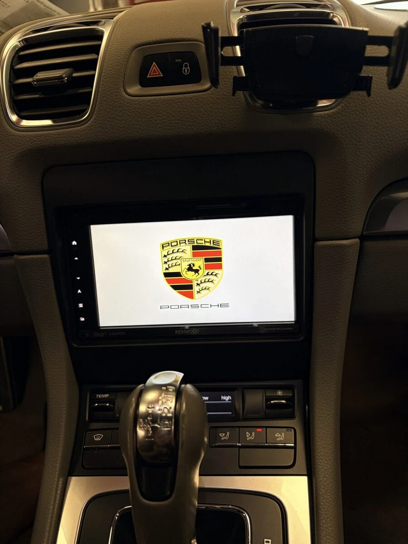 Porsche Boxster : Kenwood CarPlay en gardant le Bose d'origine