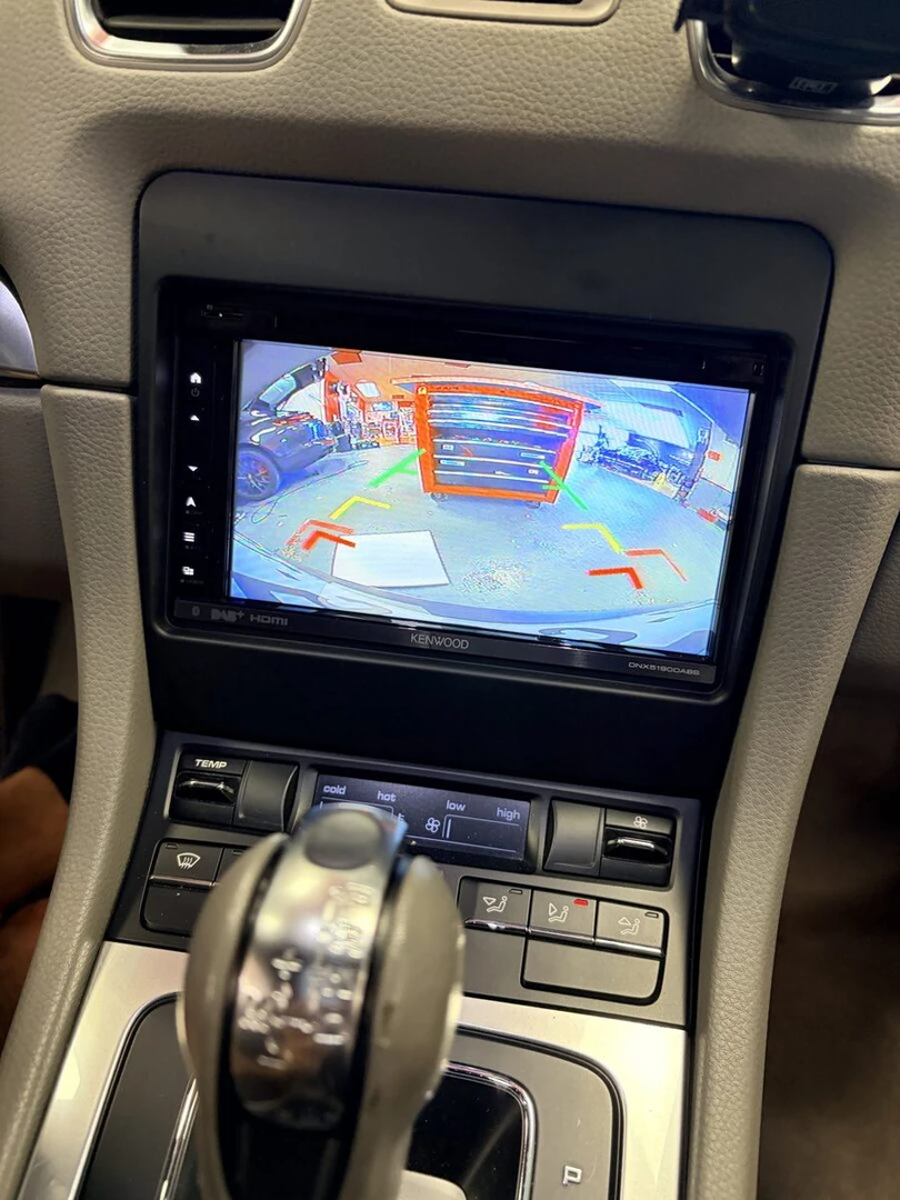 Porsche Boxster : Kenwood CarPlay en gardant le Bose d'origine