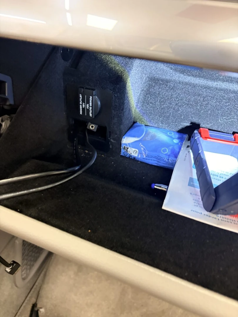 Porsche Boxster : Kenwood CarPlay en gardant le Bose d'origine