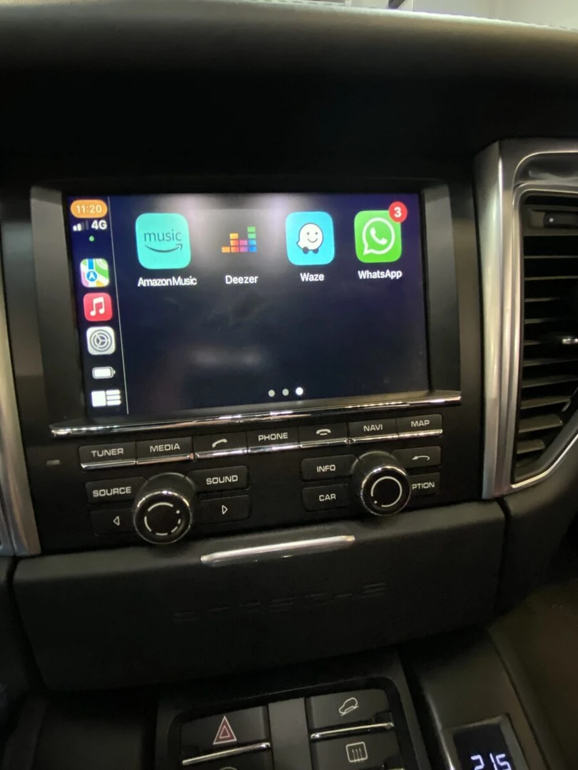 Porsche Macan S : CarPlay et Android Auto sur l'écran d'origine