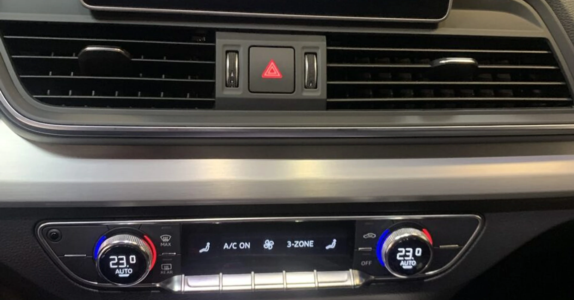 Caméra de recul et codage MMI sur Audi Q5 2023