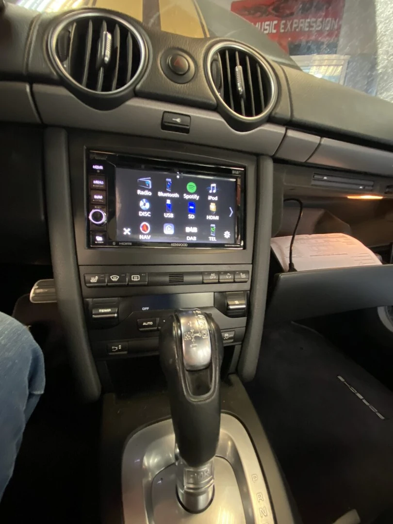 Porsche Cayman : autoradio Kenwood DNX419DAB et Android Auto