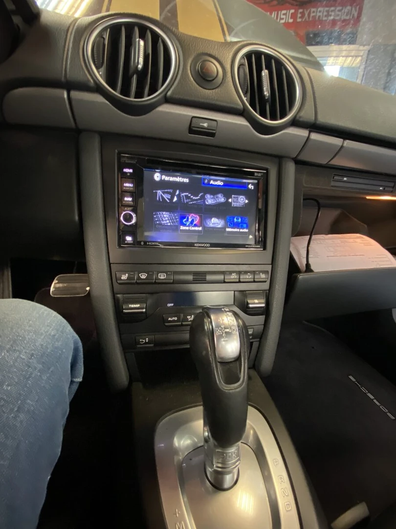 Porsche Cayman : autoradio Kenwood DNX419DAB et Android Auto