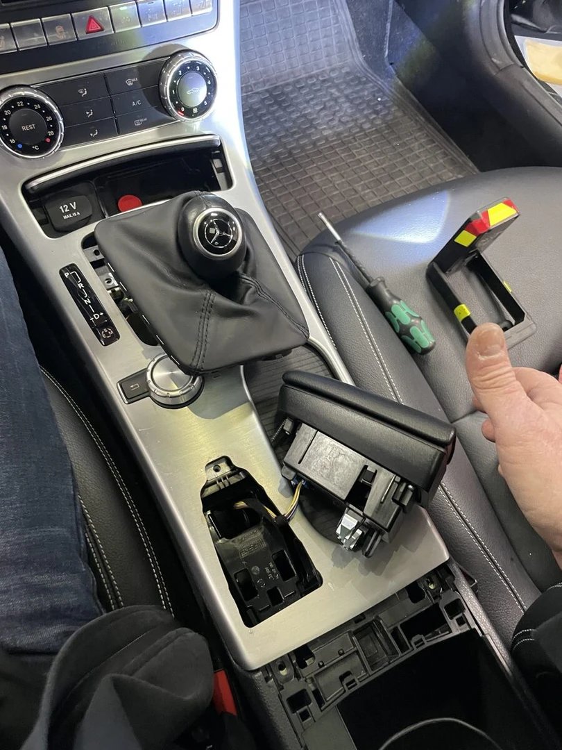 Mercedes SLK 2013 : CarPlay, Android Auto et caméra de recul