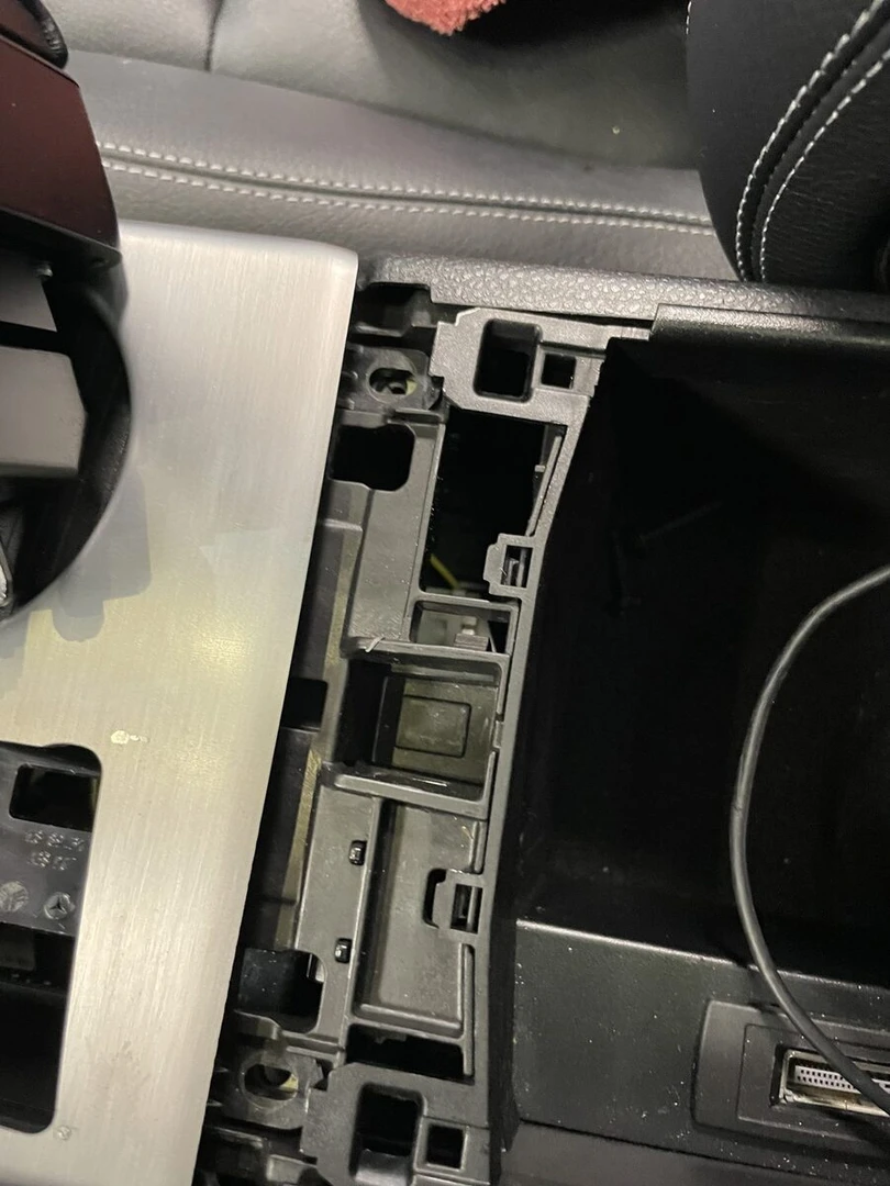 Mercedes SLK 2013 : CarPlay, Android Auto et caméra de recul