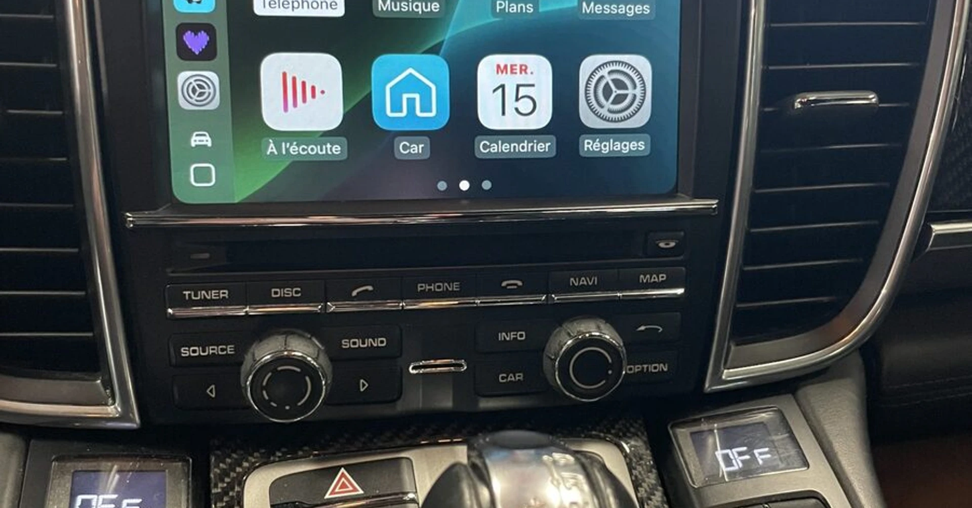 CarPlay et caméra de recul sur Porsche Panamera
