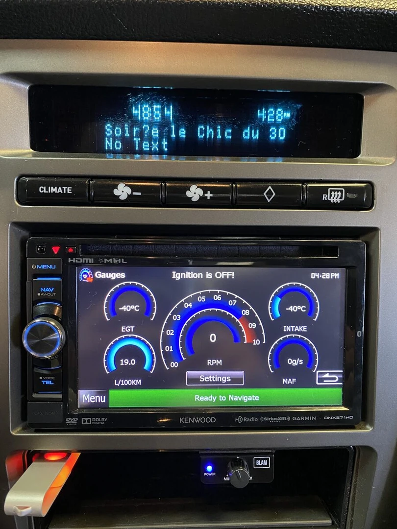 Ford Mustang : sonorisation complète Kenwood et amplis BLAM
