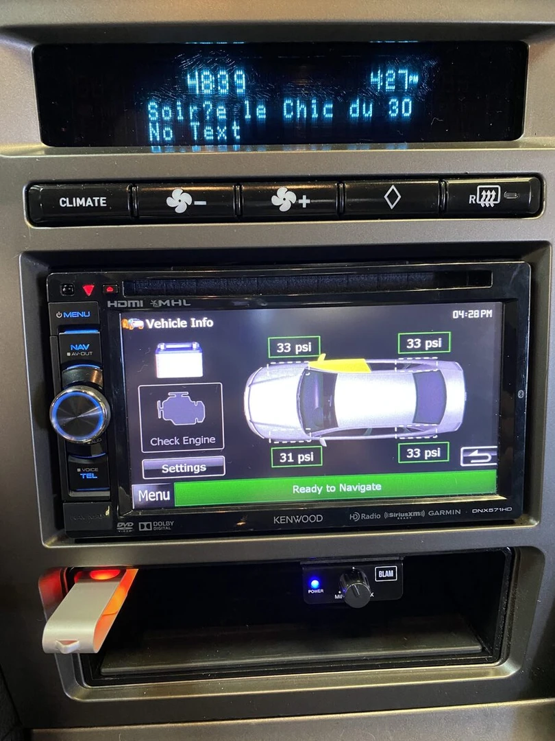 Ford Mustang : sonorisation complète Kenwood et amplis BLAM