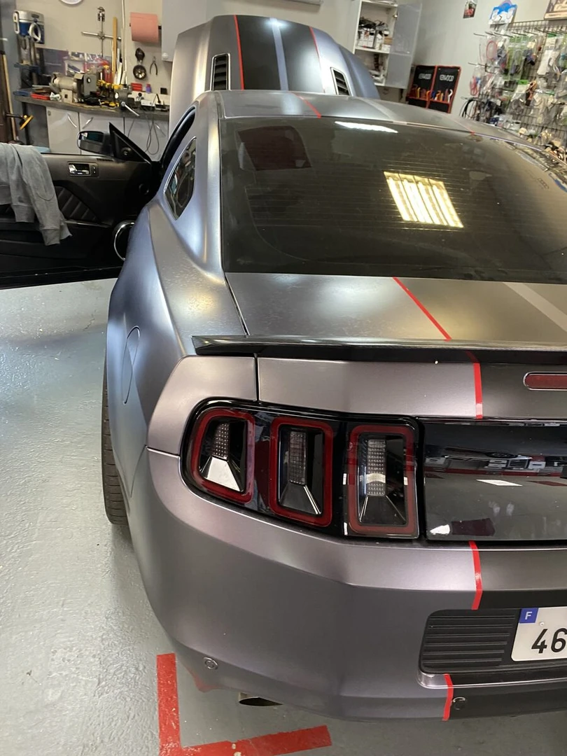 Ford Mustang : sonorisation complète Kenwood et amplis BLAM