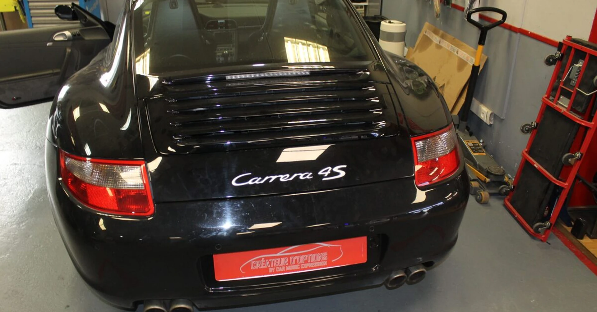 Porsche 997 4S : GPS Kenwood DNX5190DABS et CarPlay