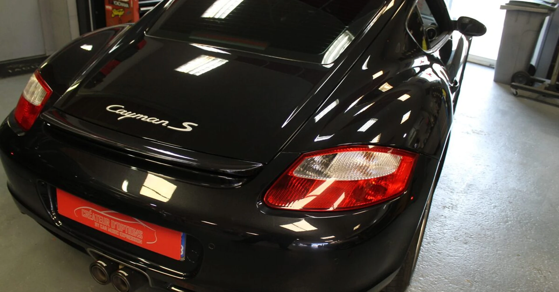Porsche Cayman S : autoradio Kenwood, CarPlay, Android Auto