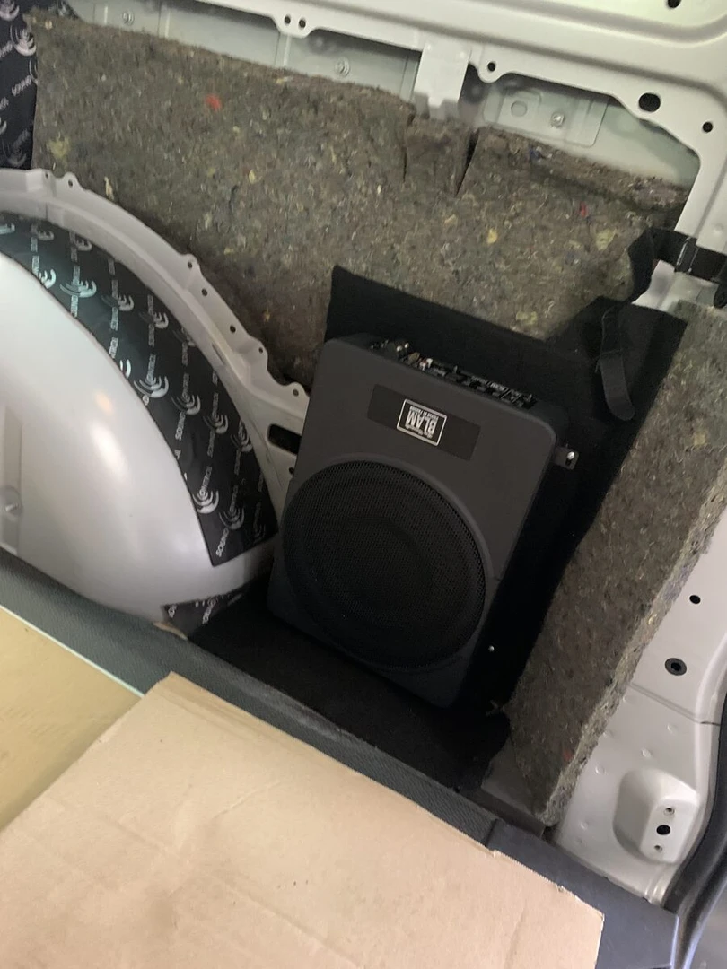 Mercedes Vito : Kenwood CarPlay, BLAM Live et insonorisation complète