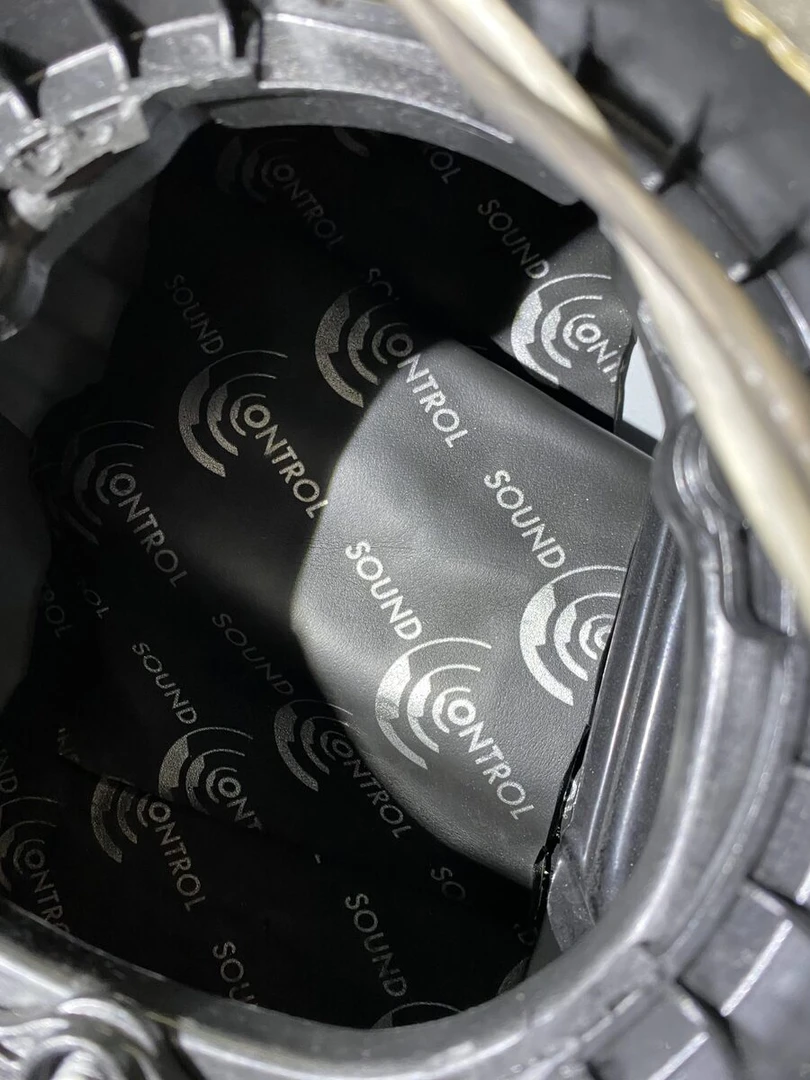 Mercedes CLA 2020 : haut-parleurs BLAM Live et insonorisation des portes
