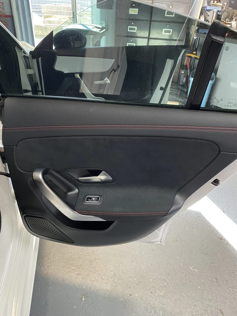 Mercedes CLA 2020 : haut-parleurs BLAM Live et insonorisation des portes