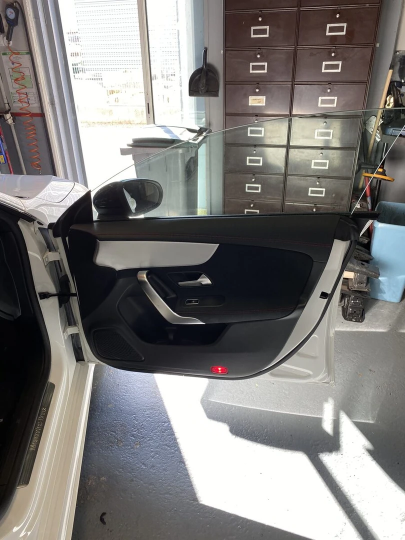 Mercedes CLA 2020 : haut-parleurs BLAM Live et insonorisation des portes