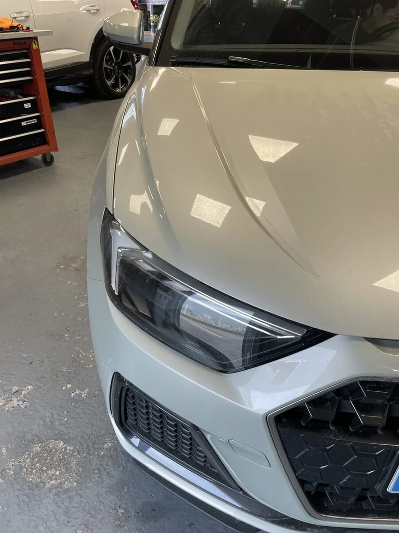 Audi A1 2025 : caméra de recul sur l'écran d'origine
