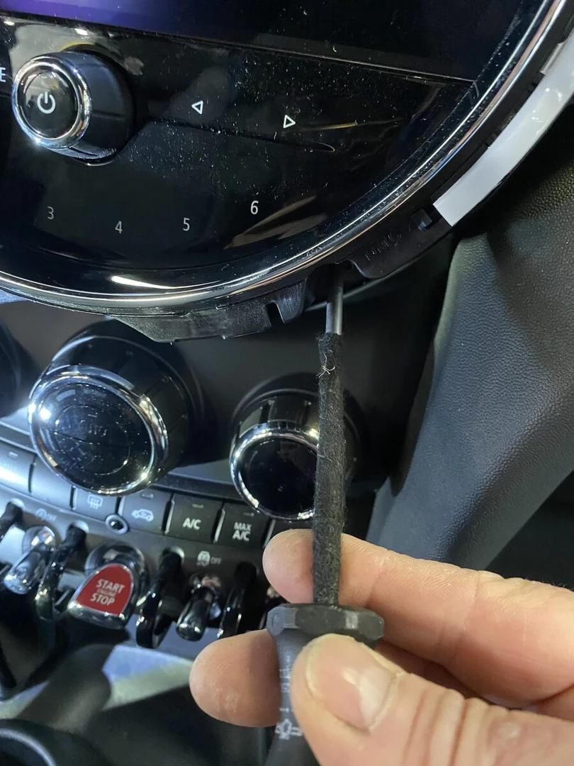 Mini 2023 : une caméra de recul comme d'usine