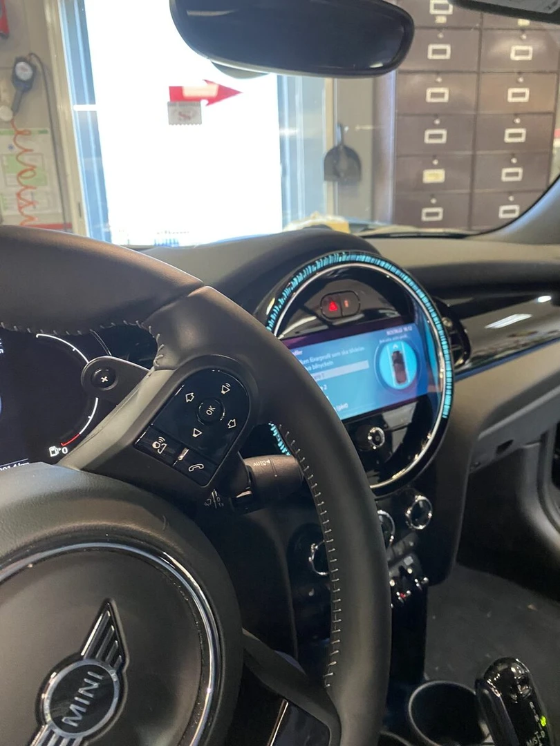 Mini 2023 : une caméra de recul comme d'usine