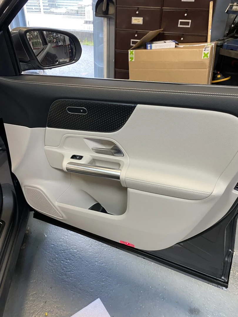Mercedes EQA 2024 : BLAM Signature, caisson Hifonics et insonorisation