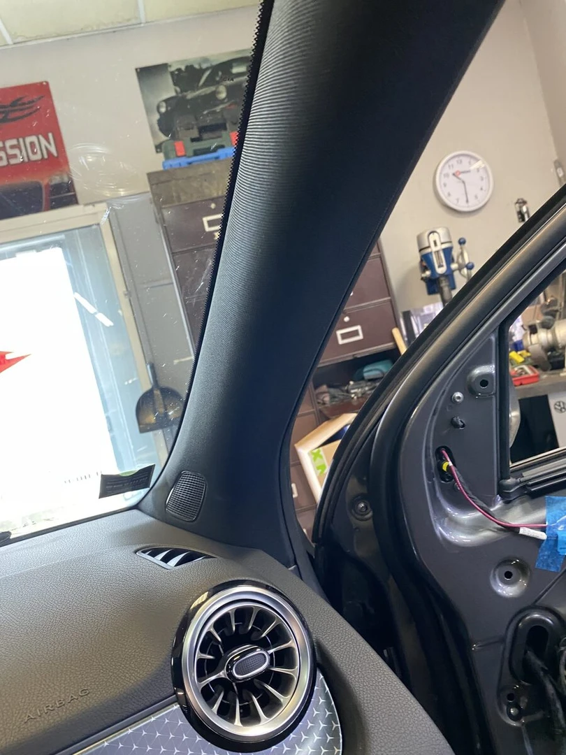 Mercedes EQA 2024 : BLAM Signature, caisson Hifonics et insonorisation