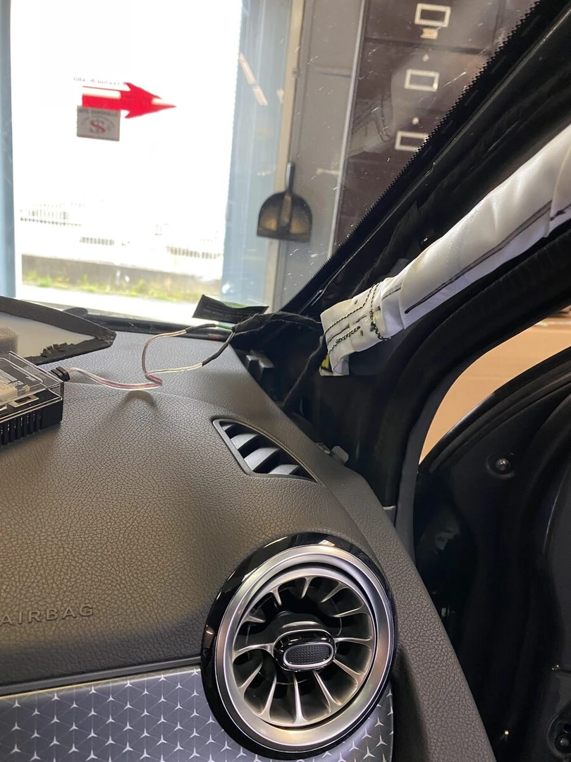 Mercedes EQA 2024 : BLAM Signature, caisson Hifonics et insonorisation