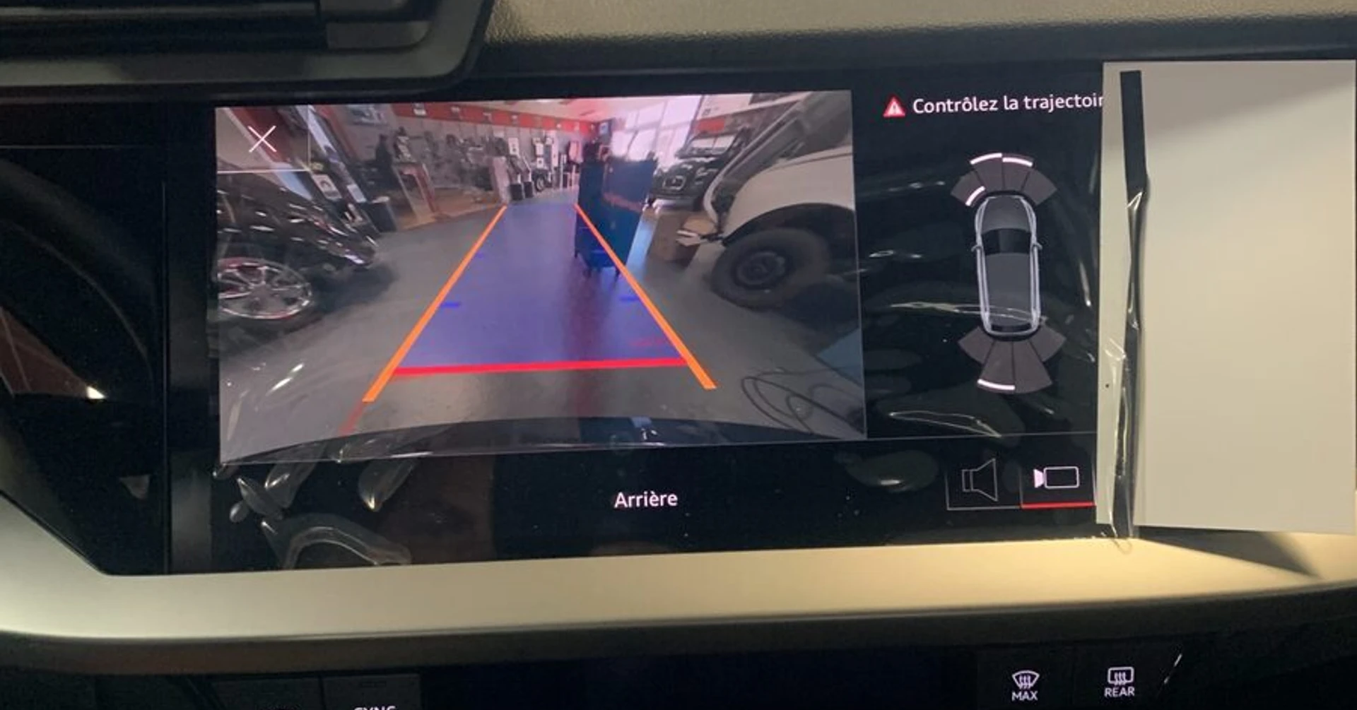 Audi A3 2023 : radars de stationnement et caméra de recul