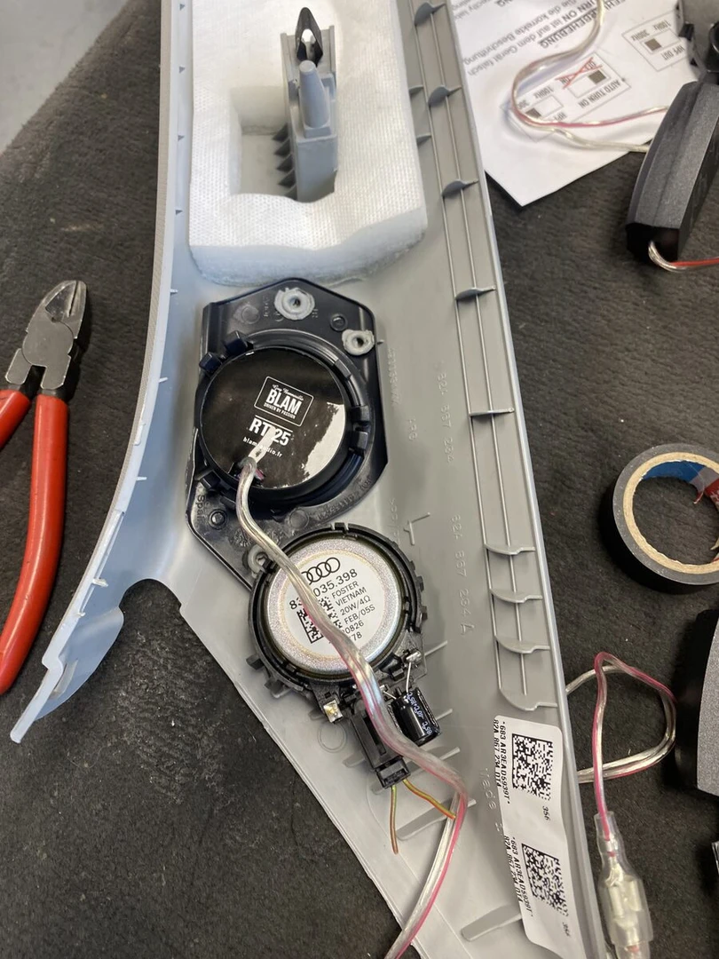 Audi A1 2023 : BLAM 200RS, insonorisation et caisson ESX dans la roue de secours