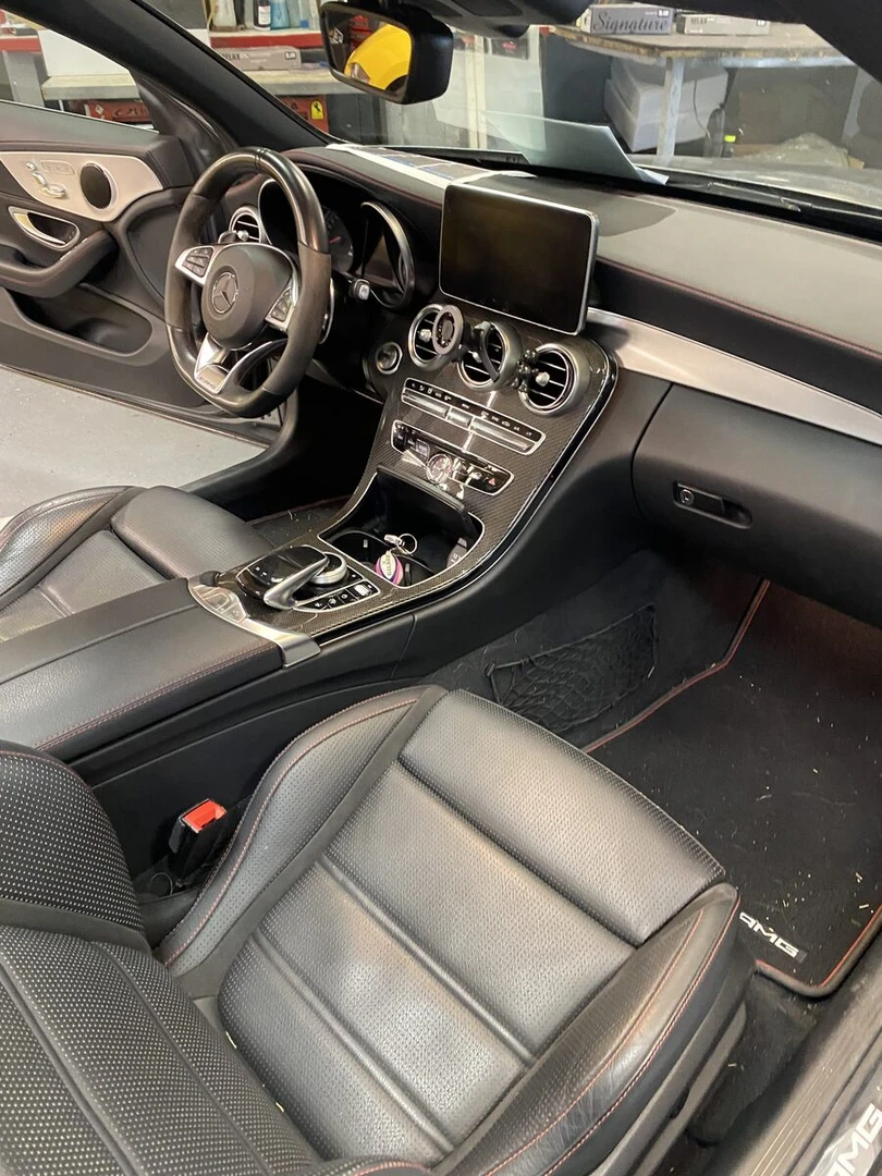 Mercedes SLK 2017 : système hi-fi BLAM complet avec voie centrale