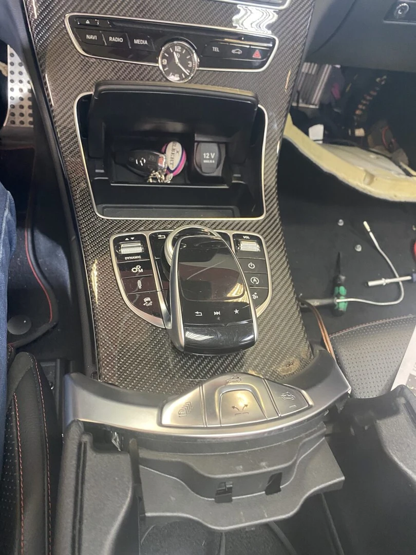 Mercedes SLK 2017 : système hi-fi BLAM complet avec voie centrale