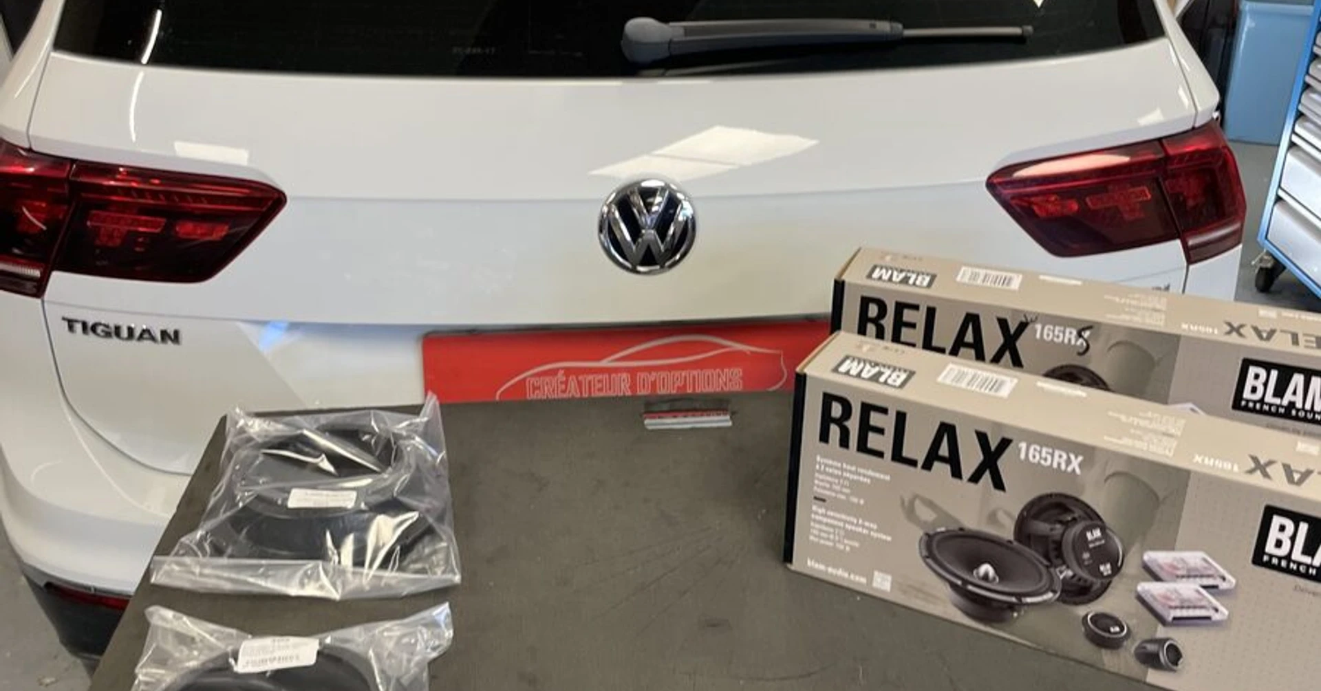 VW Tiguan 2019 : woofers BLAM et ampli Dynaudio réparé