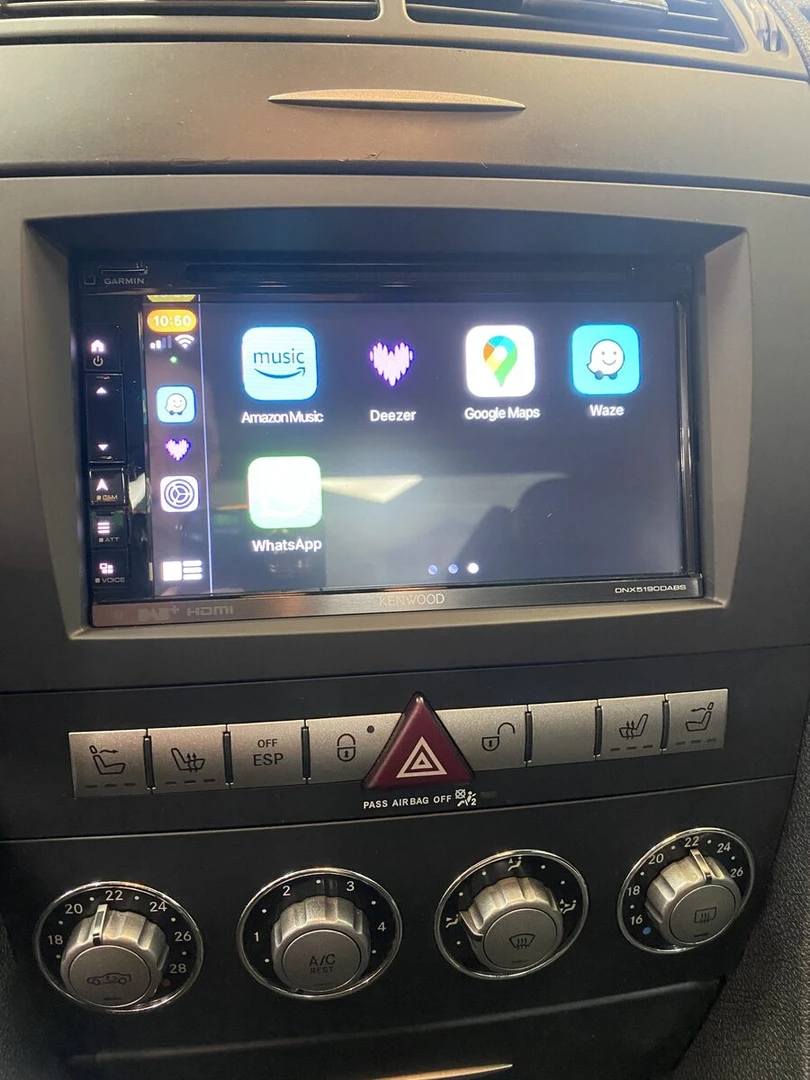 Mercedes SLK 2006 : autoradio GPS Kenwood Garmin avec CarPlay et Android Auto