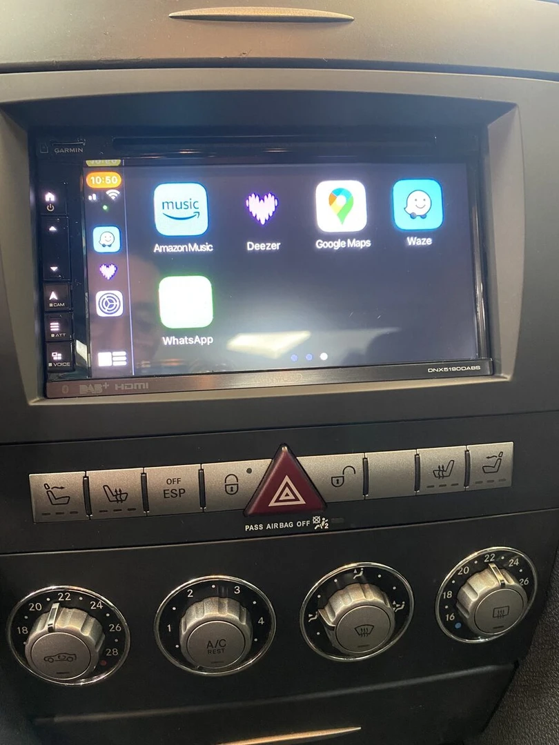 Mercedes SLK 2006 : autoradio GPS Kenwood Garmin avec CarPlay et Android Auto