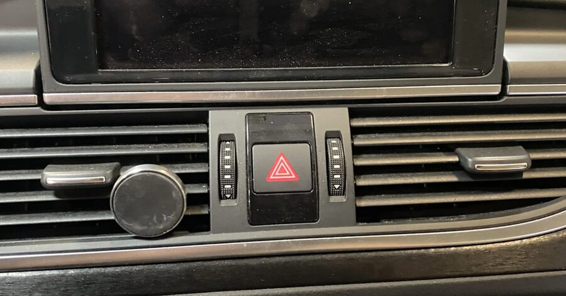 Réparation MMI 3G Audi A6 Allroad : écran sans image