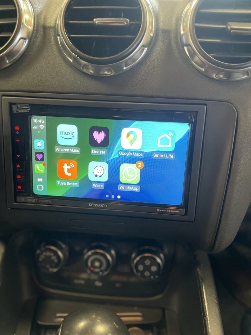 Audi TT : haut-parleurs BLAM Signature et Kenwood DNX CarPlay