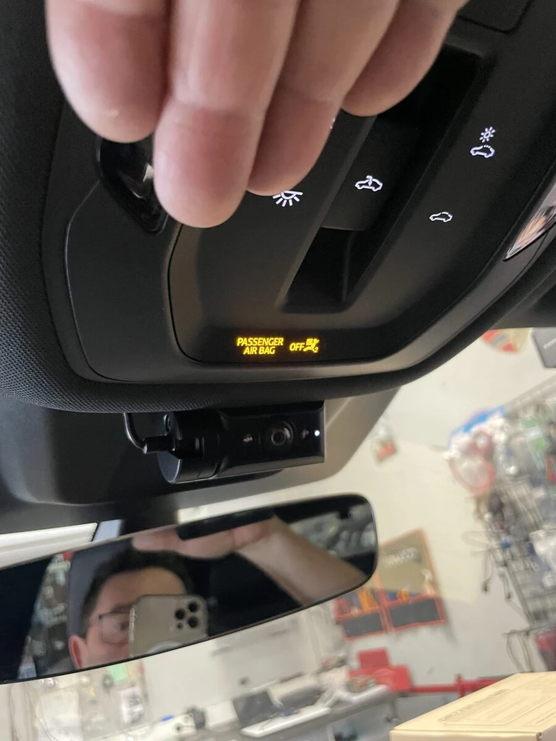Audi Q6 2025 : BlackVue trois caméras, cloud et batterie dédiée