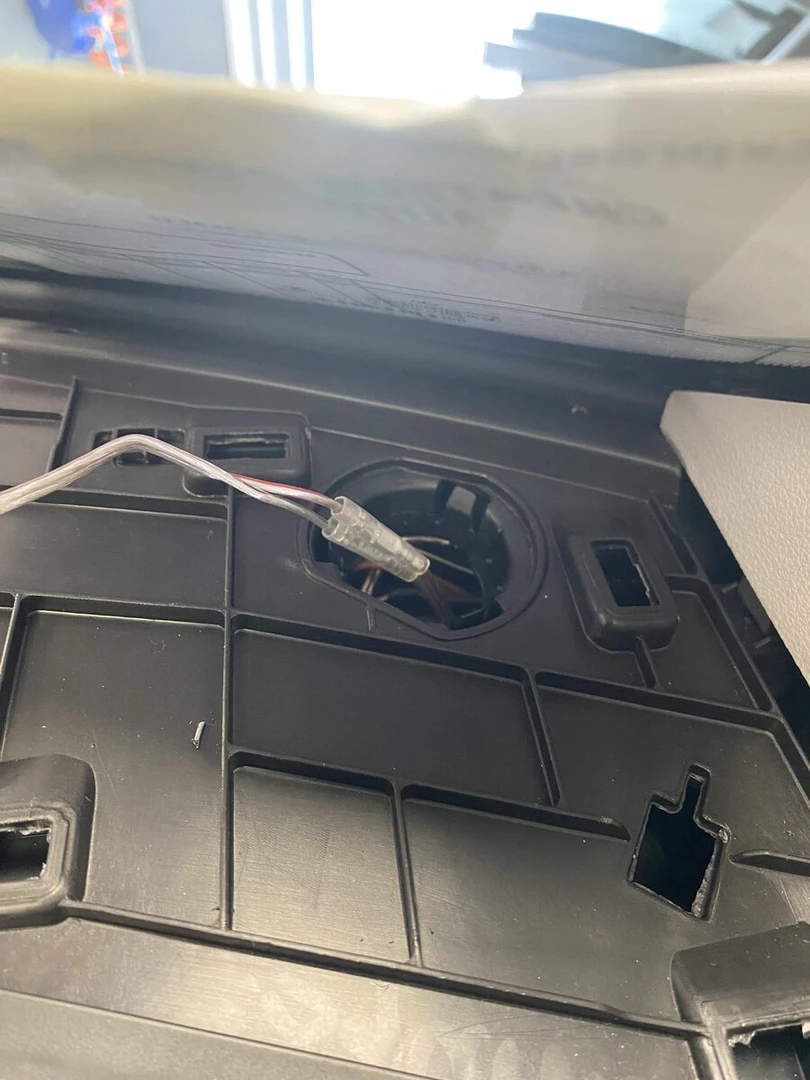 Mercedes Vito : Kenwood CarPlay, BLAM Live et haut-parleurs sous banquette