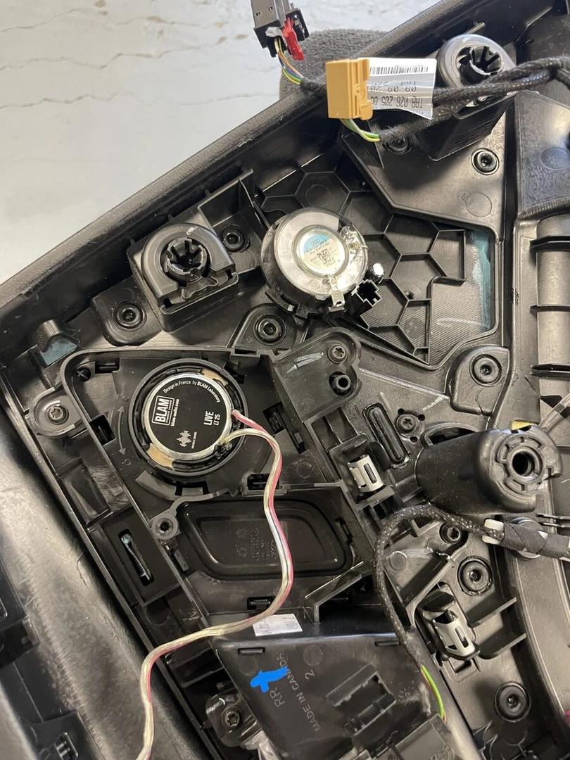 Audi Q5 2024 Bang & Olufsen : BLAM, ESX et Rockford Fosgate
