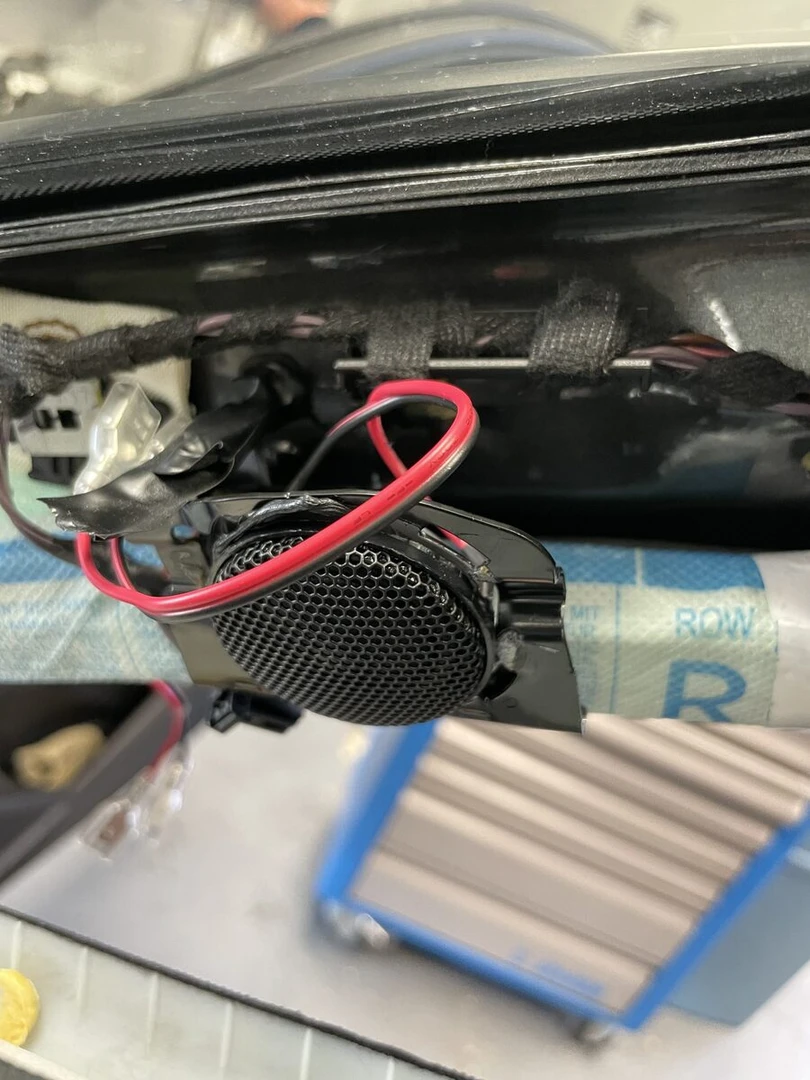 Audi Q5 2024 Bang & Olufsen : BLAM, ESX et Rockford Fosgate