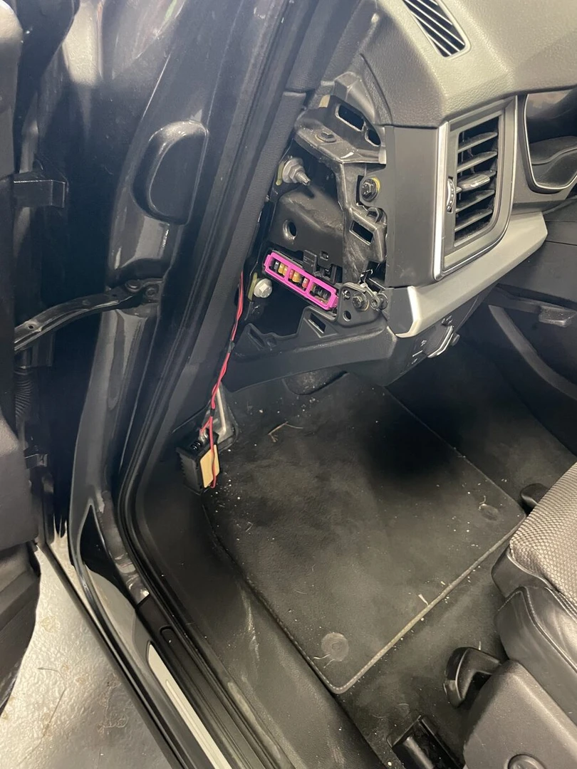 Audi Q5 2024 Bang & Olufsen : BLAM, ESX et Rockford Fosgate