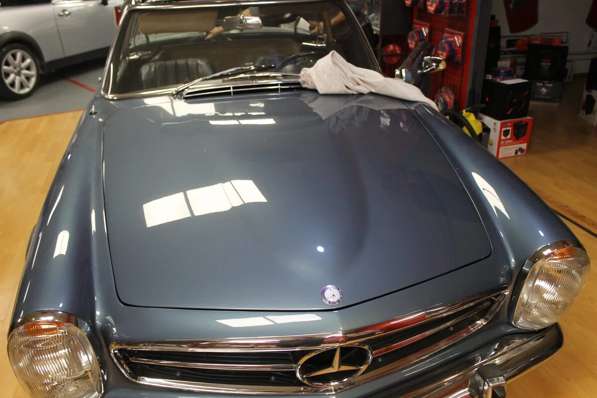 Mercedes 230 SL Pagode : remplacement de la capote