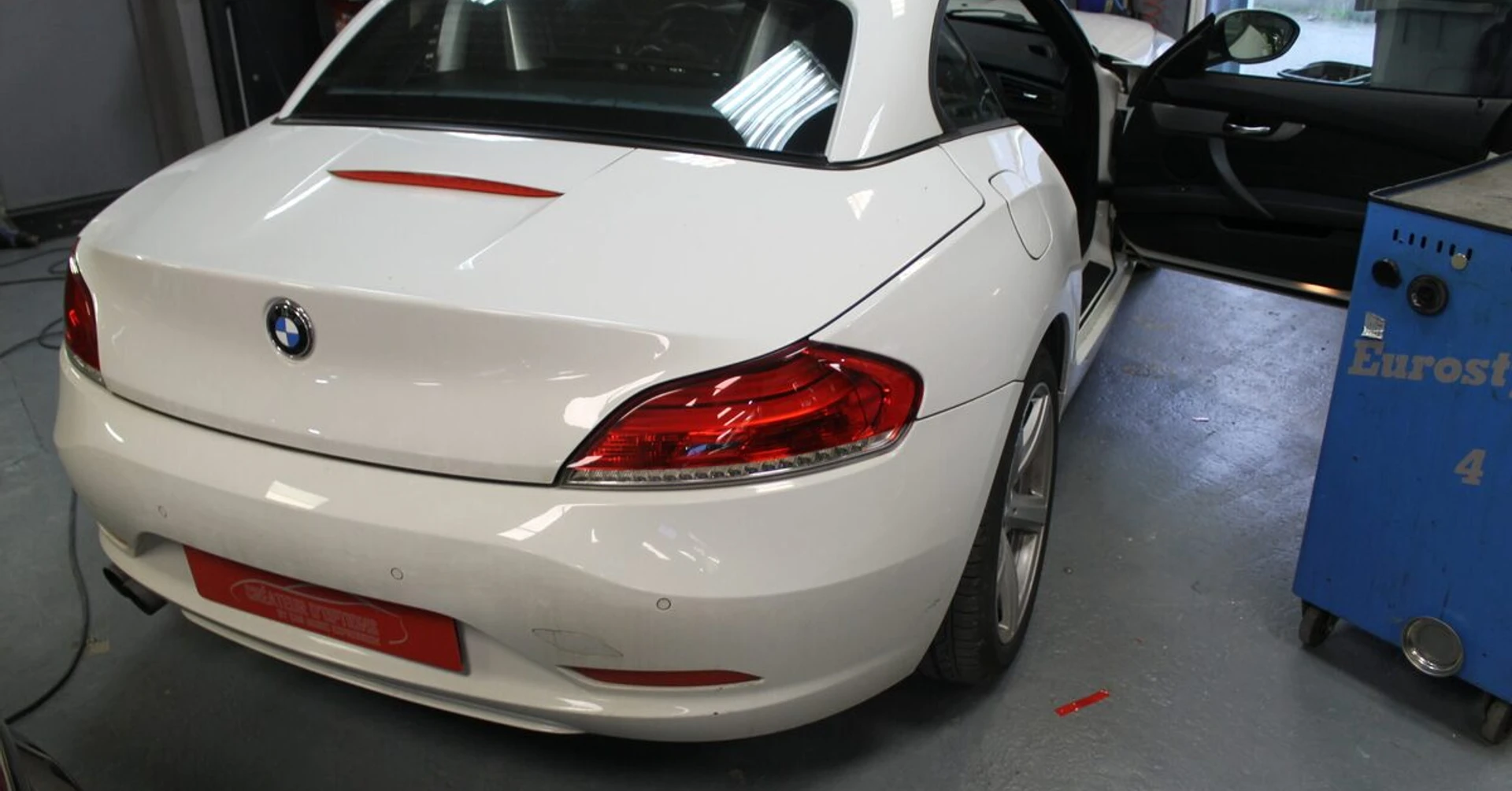 BMW Z4 : upgrade audio avec haut-parleurs BLAM BM100S