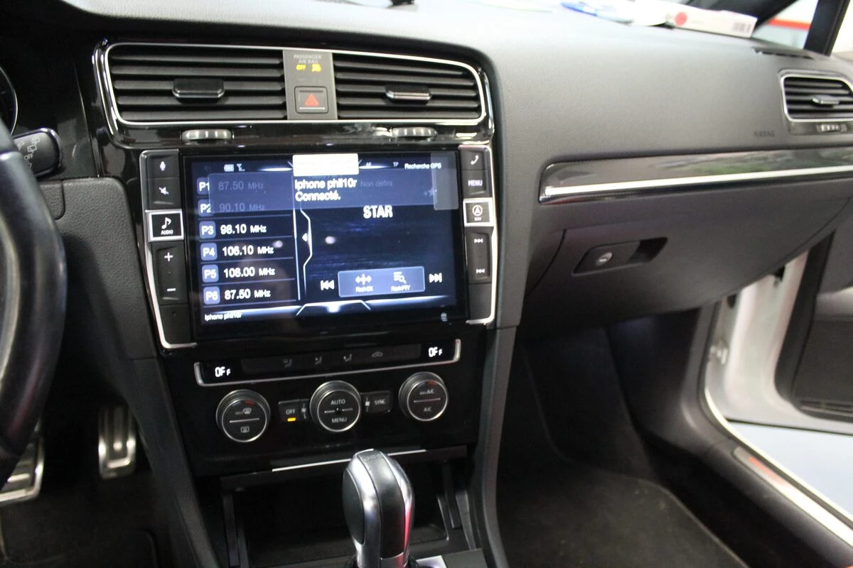 Volkswagen Golf 7 GTI : écran Alpine X901D-G7 avec CarPlay et caméra