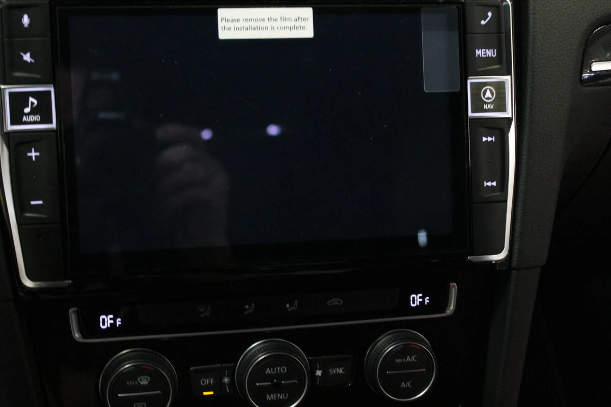 Volkswagen Golf 7 GTI : écran Alpine X901D-G7 avec CarPlay et caméra