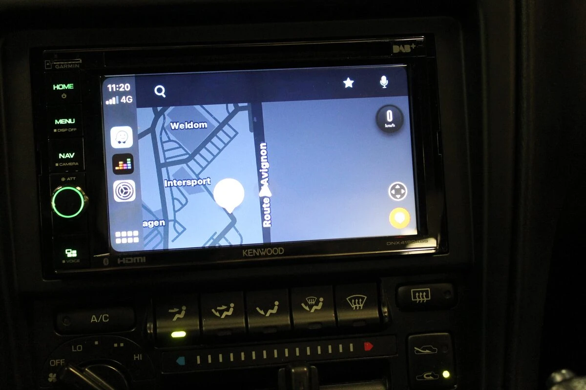 Toyota MR2 : GPS Kenwood DNX419DABS avec CarPlay et Android Auto
