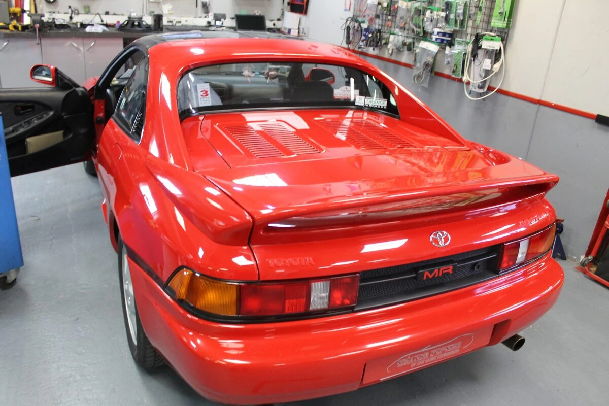 Toyota MR2 : GPS Kenwood DNX419DABS avec CarPlay et Android Auto